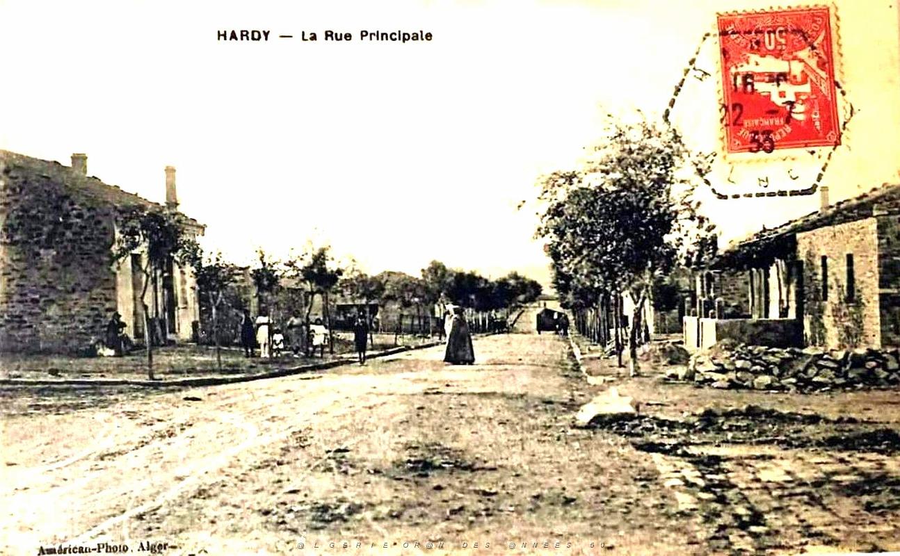 Hardy - Pres de Tiaret - Rue principale - 1933.jpg